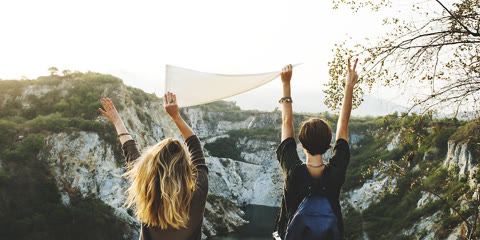 Viajar Sozinha: Segurança e Planejamento para Mulheres